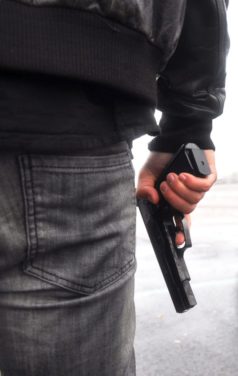 В Бурятии отец четверых детей снес огнестрелом голову знакомому В Бурятии отец четверых детей снес огнестрелом голову знакомому