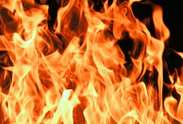 В Улан-Удэ пожарные спасли 10 человек из горящего дома