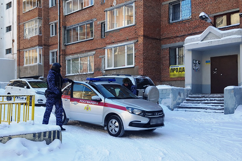 Росгвардейцы Бурятии более 350 раз выезжали по «тревоге» Росгвардейцы Бурятии более 350 раз выезжали по «тревоге»