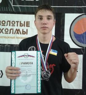 Тайбоксер из Бурятии завоевал "золото" на Кубке Иркутской области