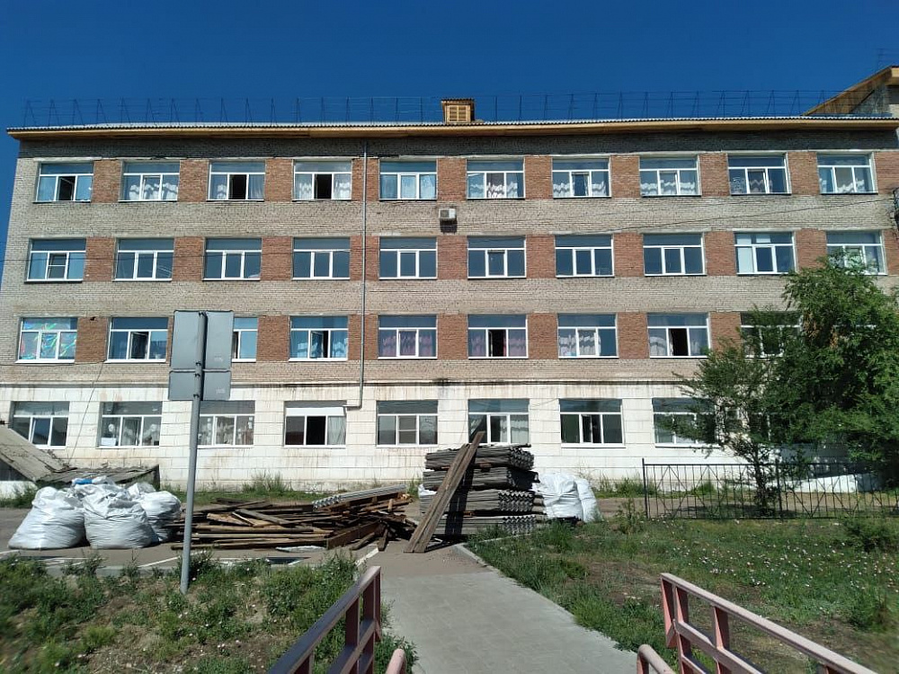В Кяхтинской ЦРБ продолжается капитальный ремонт В Кяхтинской ЦРБ продолжается капитальный ремонт