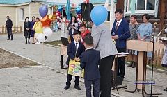 День знаний в Орлике. Как и чему учатся и учат среди Саян