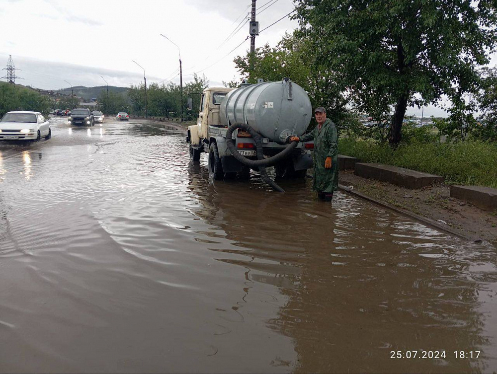 В Улан-Удэ из-за затяжного ливня ввели режим «Повышенная готовность»
