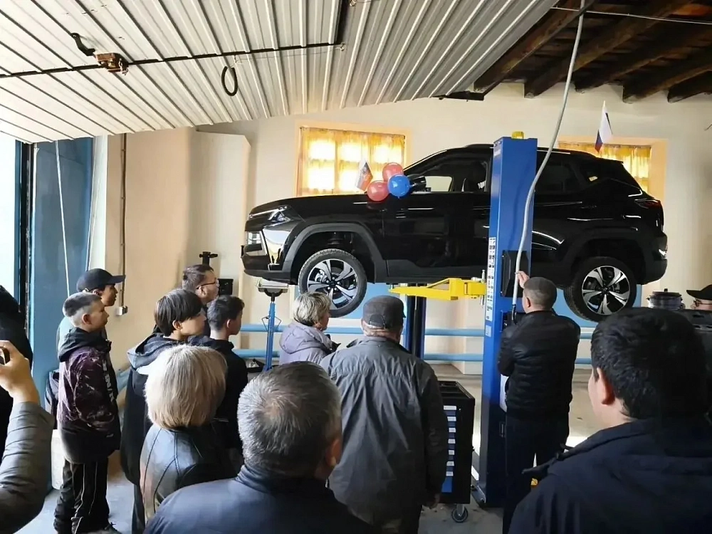 В Тункинском районе Бурятии открыли автомастерскую для подготовки специалистов В Тункинском районе Бурятии открыли автомастерскую для подготовки специалистов