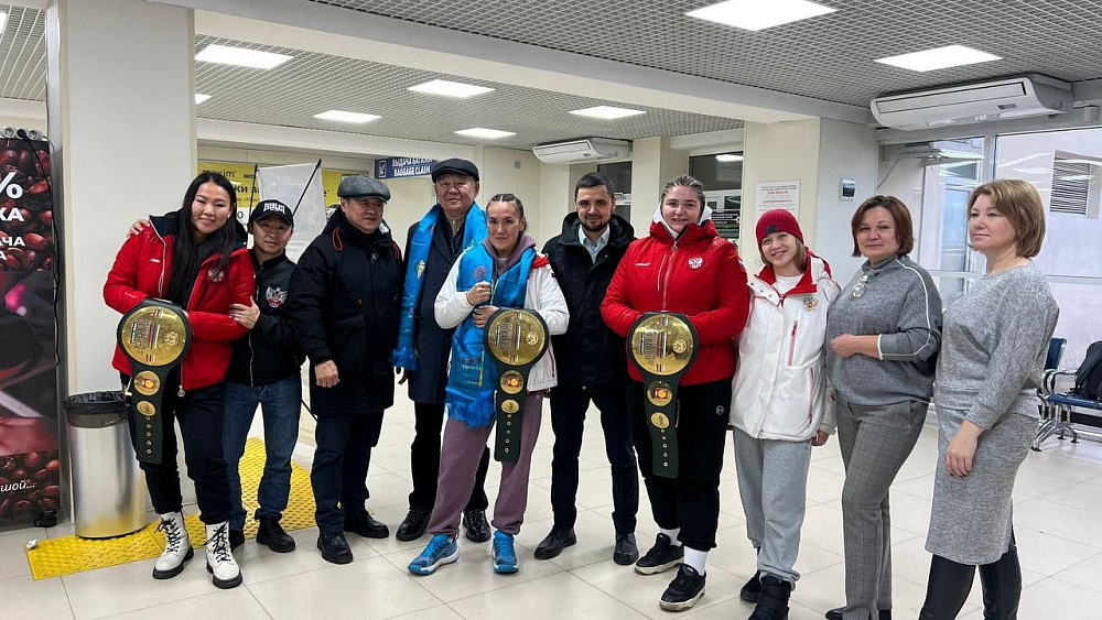 Бурятские боксеры завоевали пять медалей чемпионата России Бурятские боксеры завоевали пять медалей чемпионата России