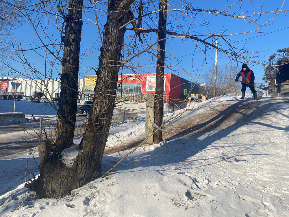 В Улан-Удэ засыпают "детскую радость" В Улан-Удэ засыпают "детскую радость"