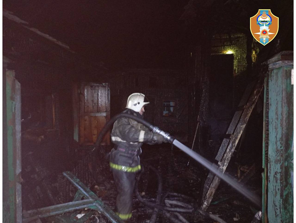 В Бурятии на пожаре спасли мужчину В Бурятии на пожаре спасли мужчину