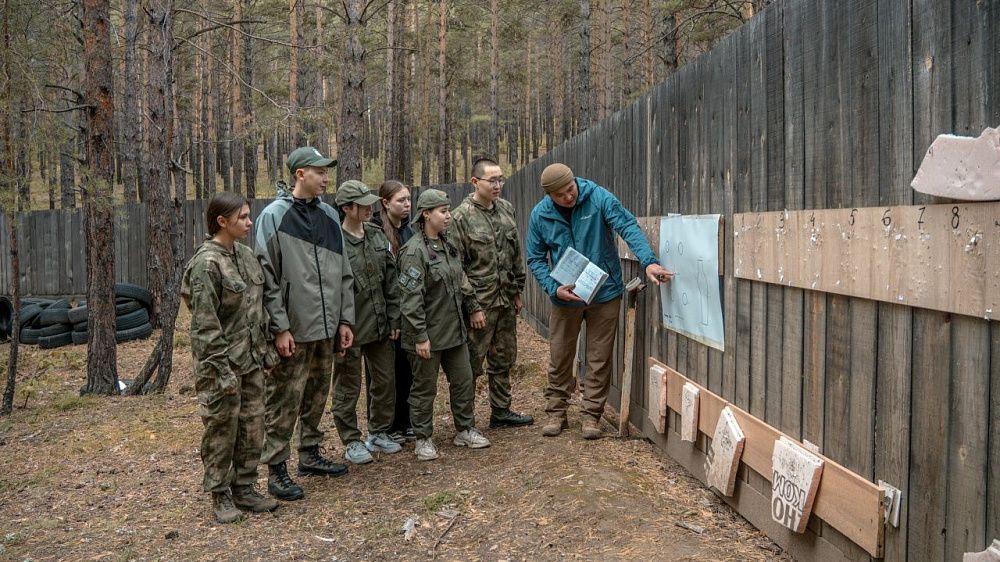 Курсанты филиала Центра «ВОИН» в Бурятии готовятся к соревнованиям по стрельбе
