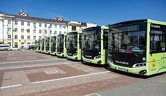 Школьники из многодетных семей бесплатно ездят в автобусах и трамваях Улан-Удэ