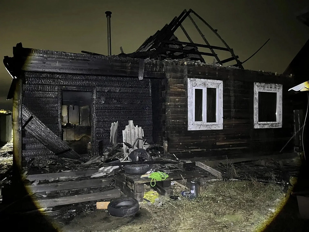 В районе Бурятии на пожаре погибла мама двоих детей В районе Бурятии на пожаре погибла мама двоих детей