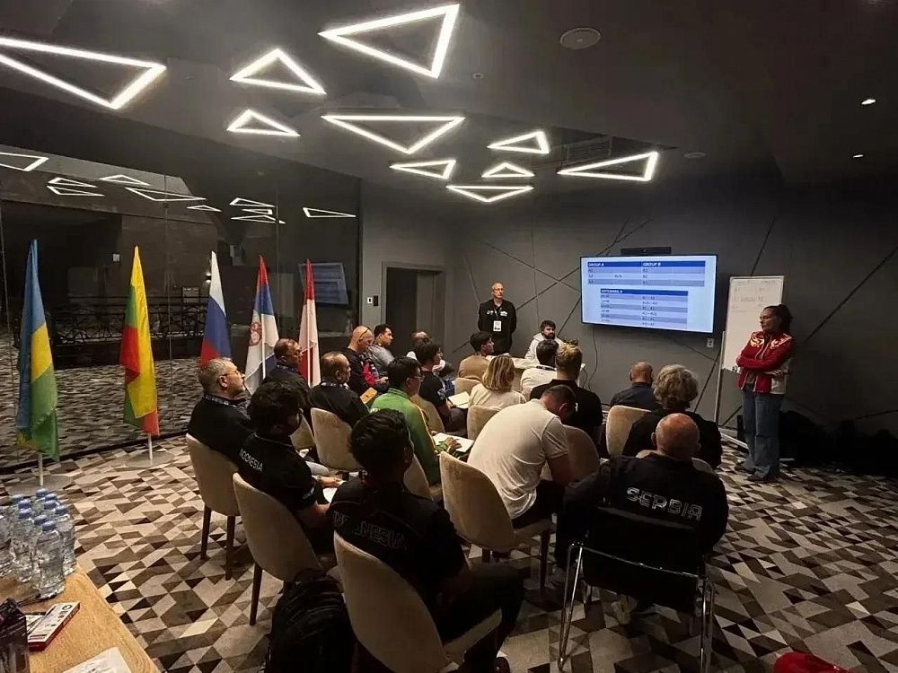Спортсмены из Бурятии выступают на международных соревнованиях по волейболу сидя Спортсмены из Бурятии выступают на международных соревнованиях по волейболу сидя
