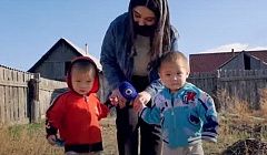 АТВ действует! После нашего сюжета семье с с двумя двойняшками помогли