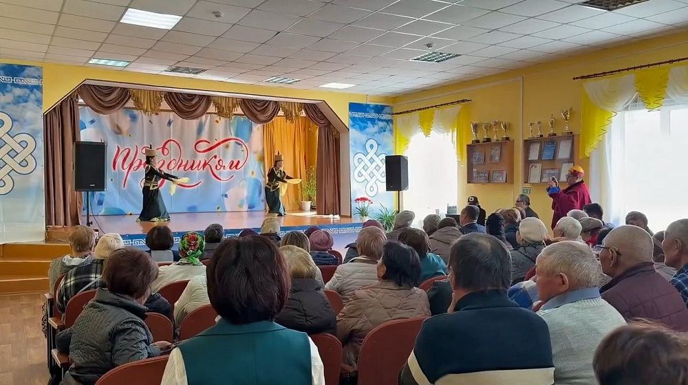 В Бурятии СПК «Ульдурга» отмечает 95-летие В Бурятии СПК «Ульдурга» отмечает 95-летие
