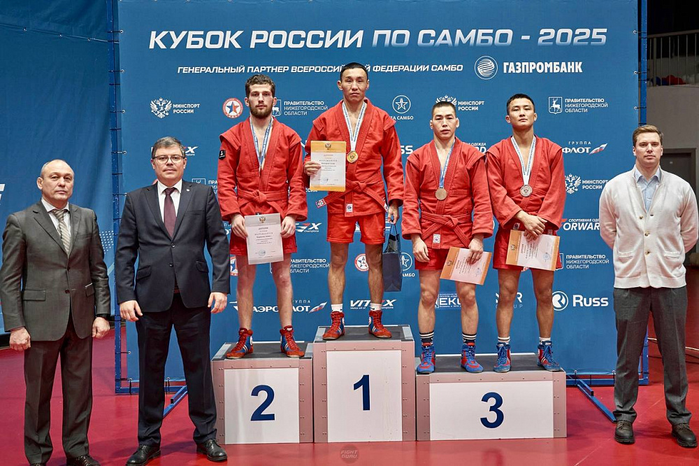 Бурятский спортсмен завоевал Кубок России по самбо Бурятский спортсмен завоевал Кубок России по самбо