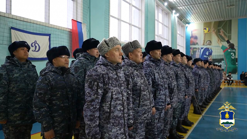 Бурятские полицейские, уехавшие в командировку на Северный Кавказ, вернулись домой