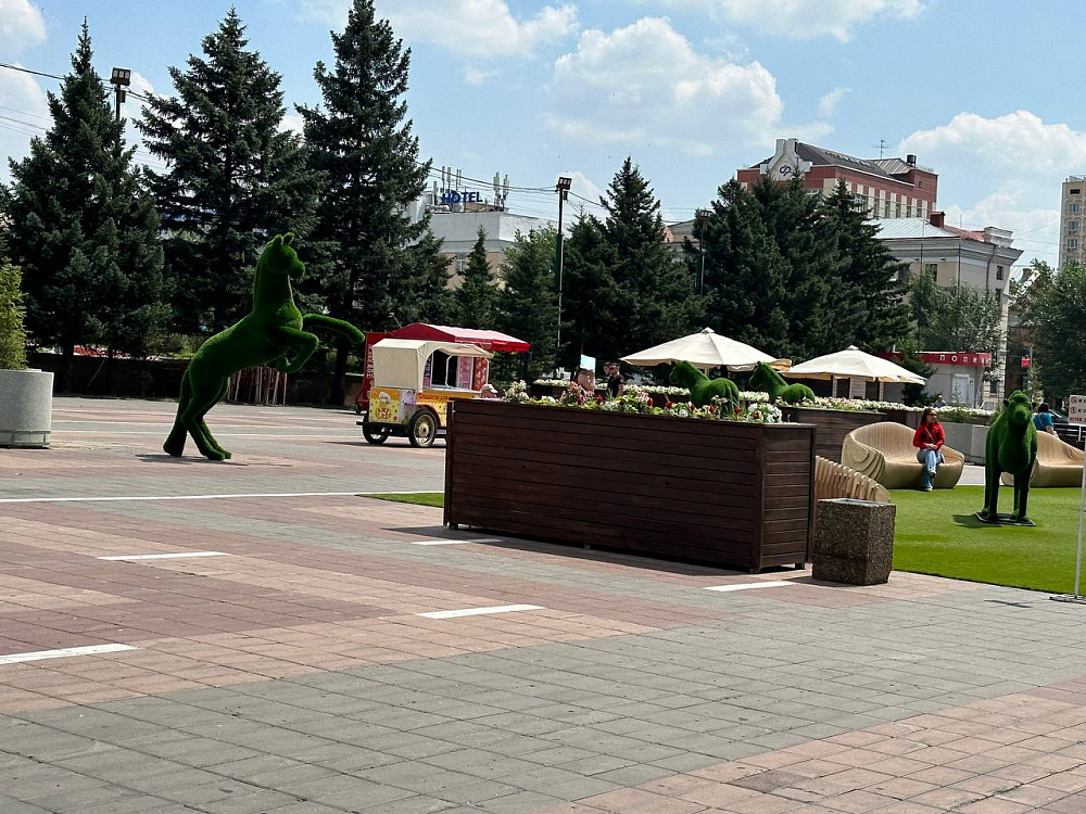 В Улан-Удэ подросток на самокате сбил ребенка В Улан-Удэ подросток на самокате сбил ребенка
