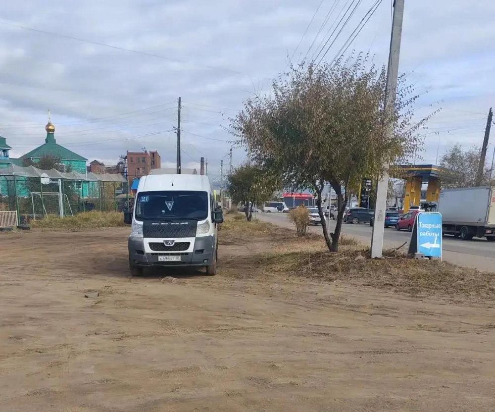 Конечные остановки автобусов в Улан-Удэ стали чище после субботников