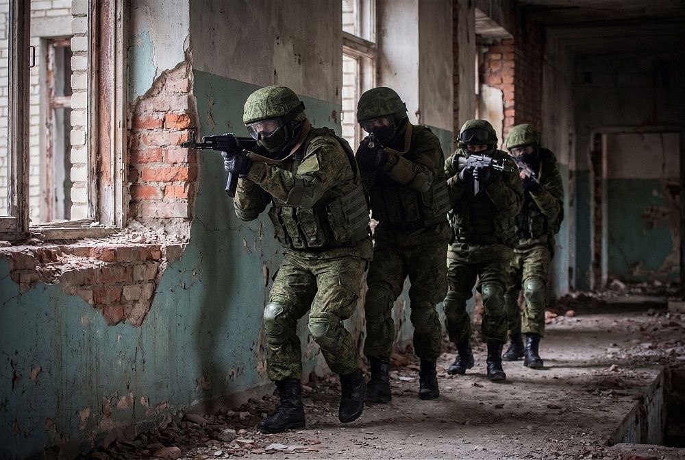 В Бурятии военнослужащие ВВО отработали тактику ведения боя в городских условиях В Бурятии военнослужащие ВВО отработали тактику ведения боя в городских условиях
