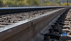 Грузовой поезд насмерть сбил девушку в Улан-Удэ