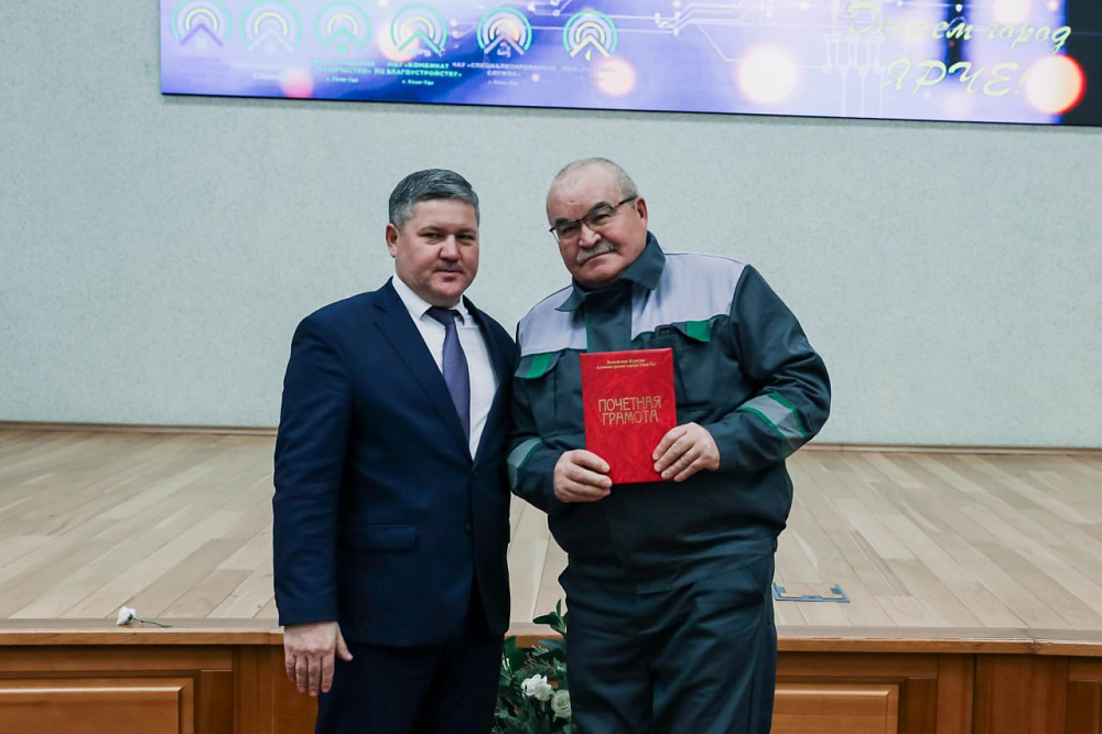 В Улан-Удэ наградили лучших энергетиков