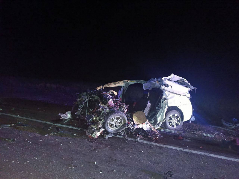 Два человека погибли в лобовом ДТП в Забкрае Два человека погибли в лобовом ДТП в Забкрае
