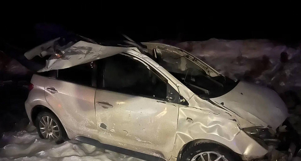 В Бурятии подростки попали в ДТП. Водитель погибла В Бурятии подростки попали в ДТП. Водитель погибла