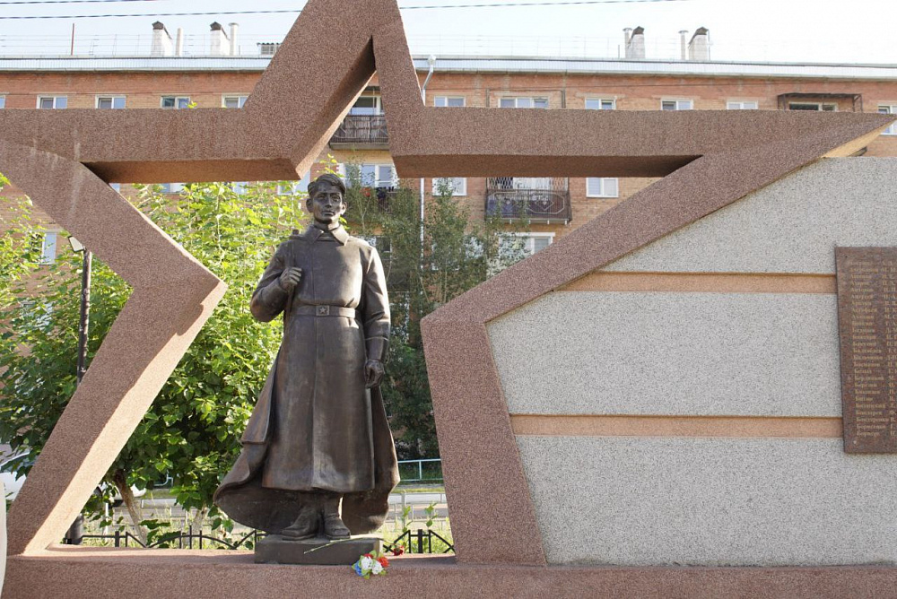 «Тропами Победы»: жители Бурятии могут снять свои фильмы о Великой Отечественной войне «Тропами Победы»: жители Бурятии могут снять свои фильмы о Великой Отечественной войне