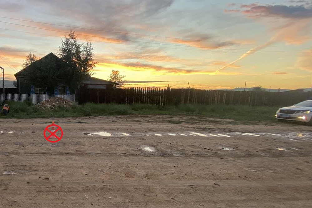 В Бурятии 23-летний водитель сбил ребенка и сразу сжег свою машину В Бурятии 23-летний водитель сбил ребенка и сразу сжег свою машину