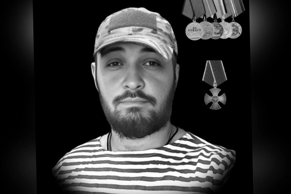 Боец из Бурятии с позывным «Космос» погиб в Курской области, спасая сослуживцев Боец из Бурятии с позывным «Космос» погиб в Курской области, спасая сослуживцев