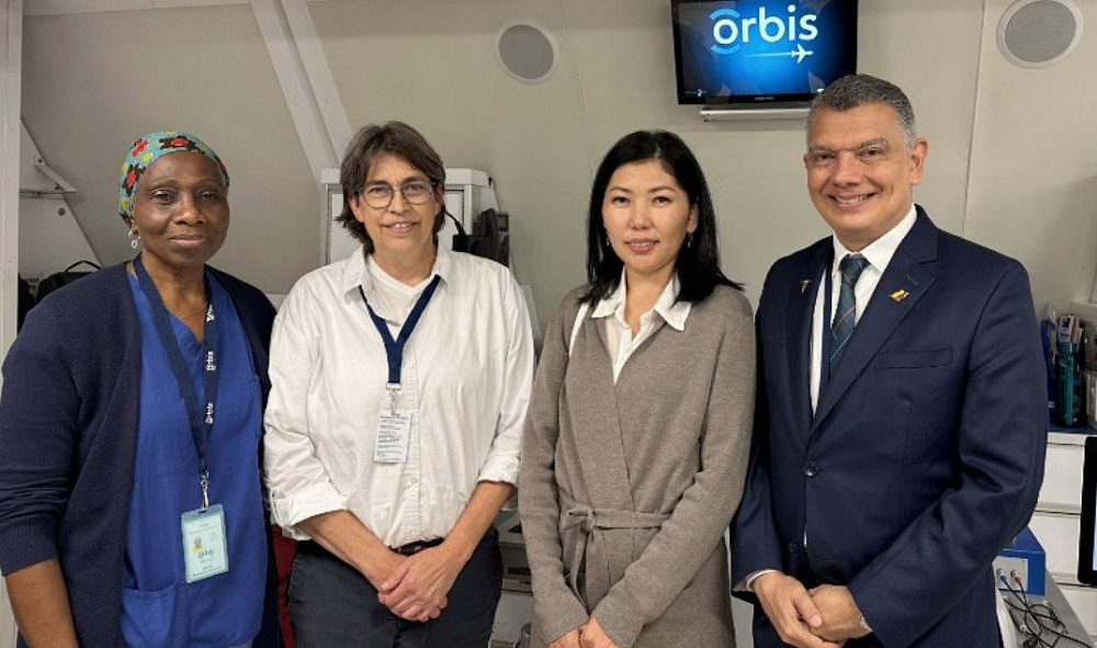 Офтальмолог из Бурятии прошла обучение на борту летающей больницы Офтальмолог из Бурятии прошла обучение на борту летающей больницы