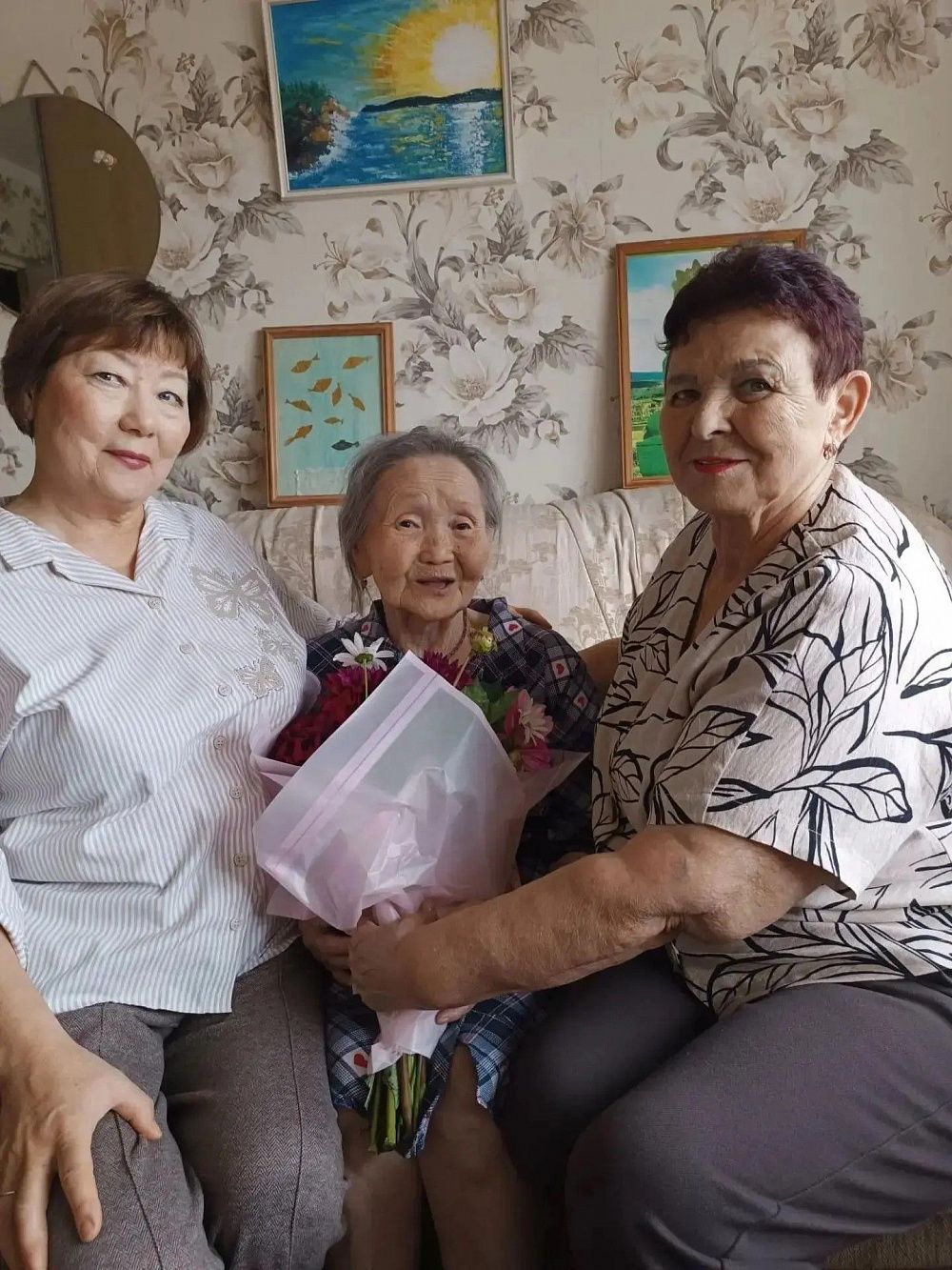 Полвека на страже здоровья: Заслуженный врач Бурятии отмечает 85-летие