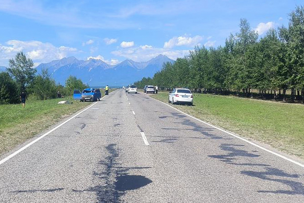 В Бурятии насмерть сбили пешехода недалеко от Тунки В Бурятии насмерть сбили пешехода недалеко от Тунки