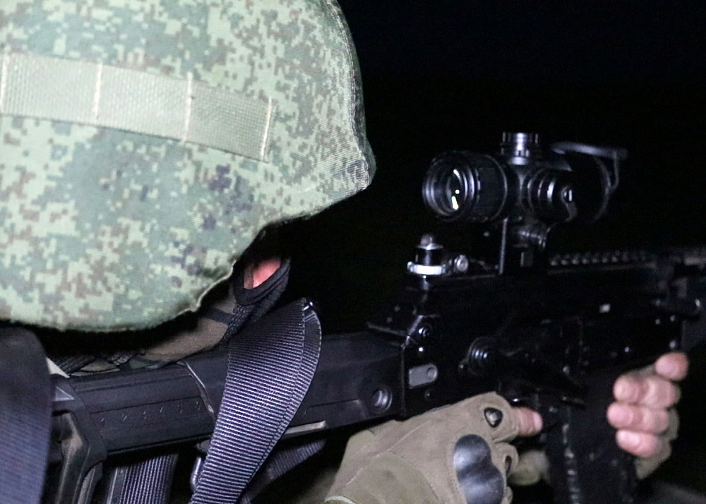 В Бурятии военнослужащие ВВО выполнили ночные стрельбы В Бурятии военнослужащие ВВО выполнили ночные стрельбы