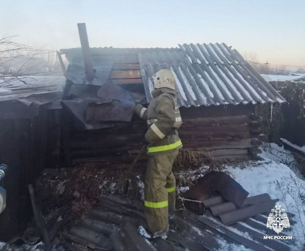 Улан-удэнские огнеборцы спасли на пожаре 4 человек Улан-удэнские огнеборцы спасли на пожаре 4 человек