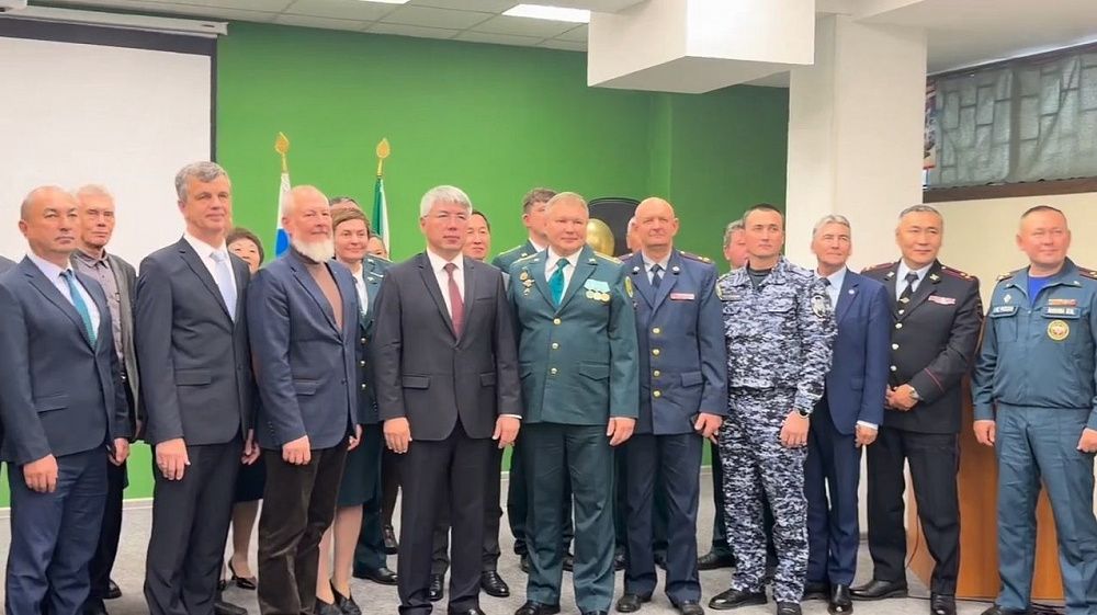 Федеральную таможенную службу Бурятии и ее сотрудников поздравили с юбилеем