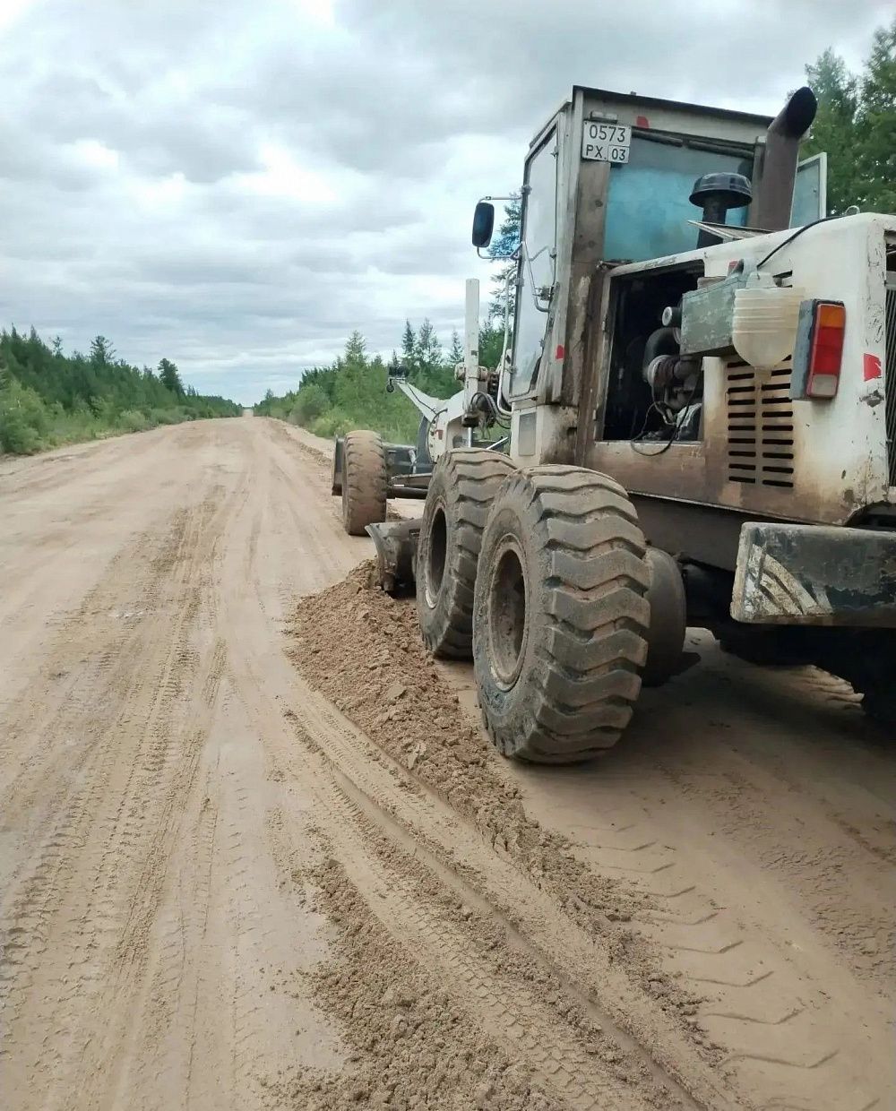 На севере Бурятии продолжаются восстановительные работы на дороге «Романовка — Багдарин» На севере Бурятии продолжаются восстановительные работы на дороге «Романовка — Багдарин»