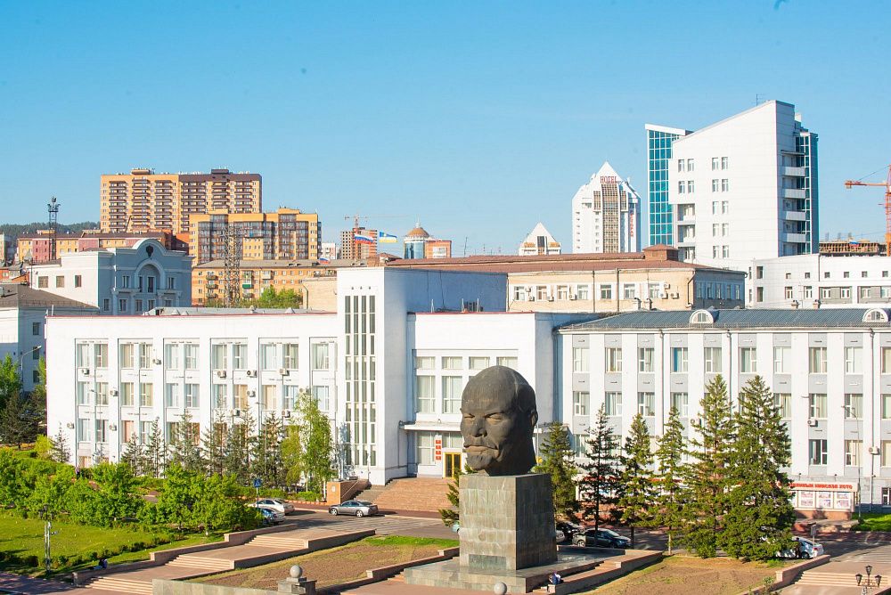 В Бурятии стартовали выборы в Госдуму В Бурятии стартовали выборы в Госдуму